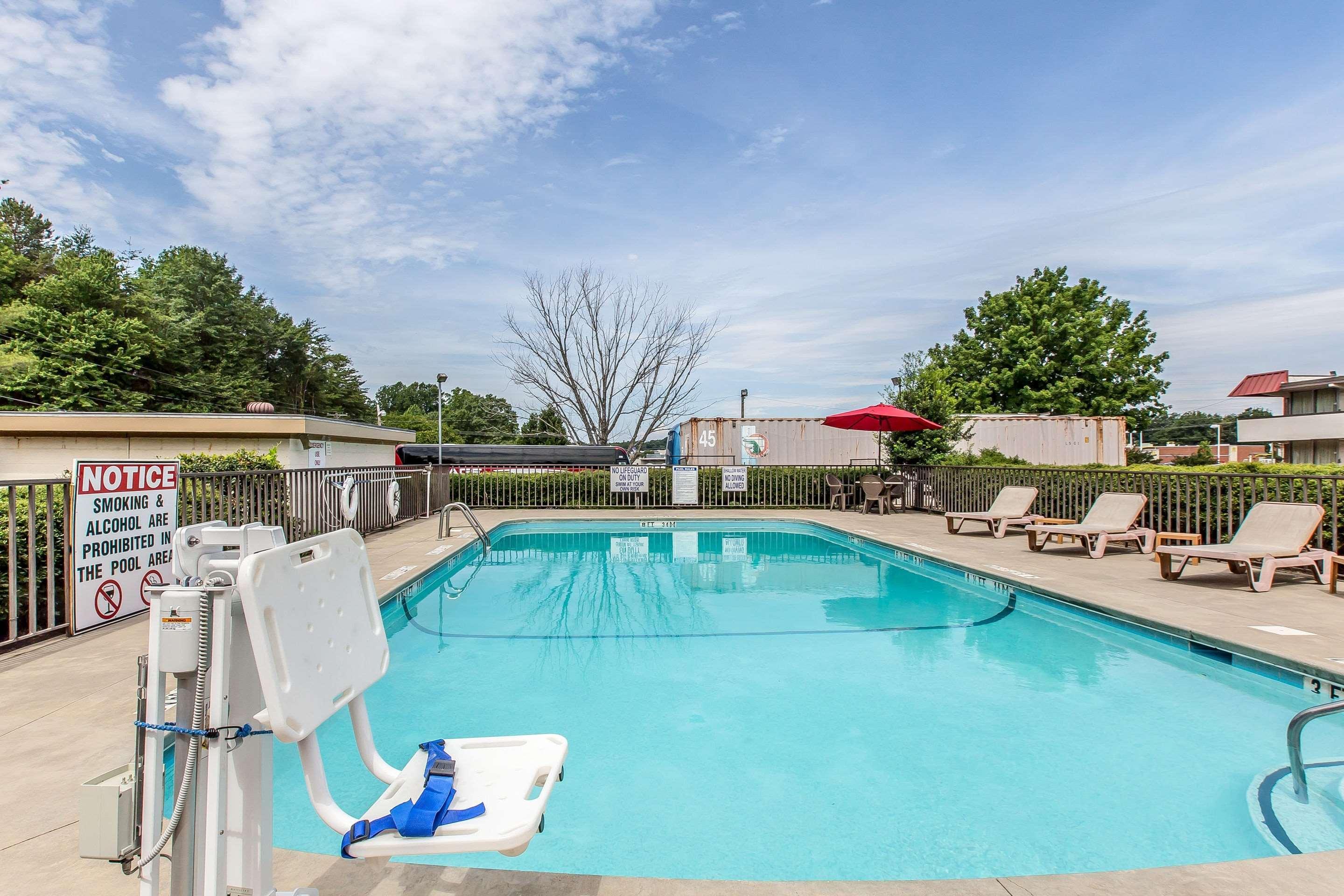 Quality Inn & Suites Easley - Greenville Екстериор снимка